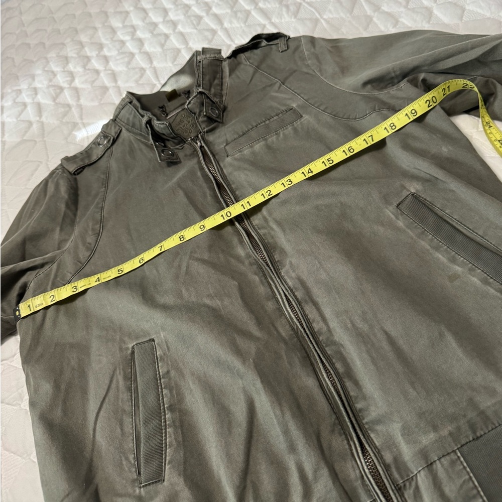 Bomber Jacket - Picture 4 of 6